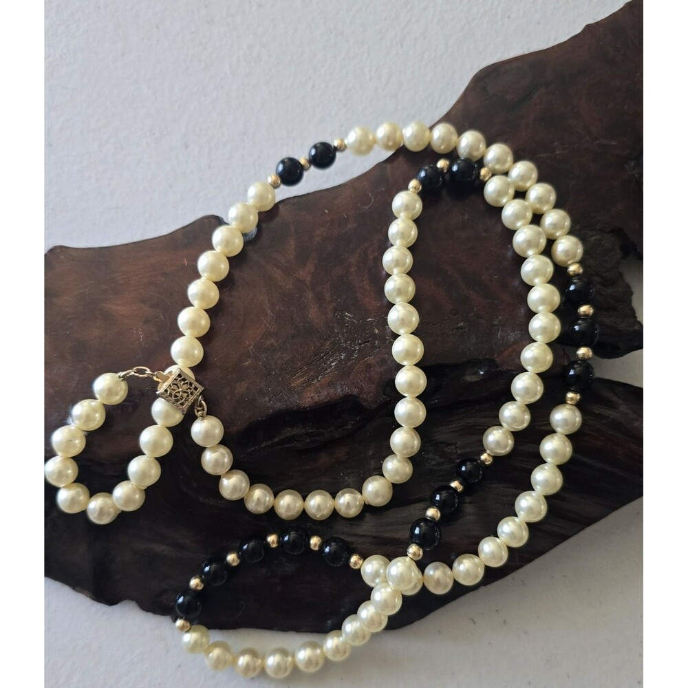 VTG Faux Pearls Onyx Color Beads Clasp Signed Sterling Vintage Heavy Necklace